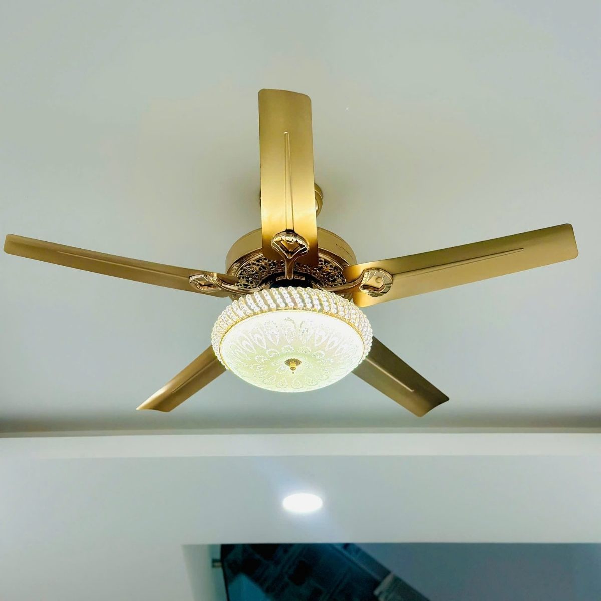 Hiệu ứng ánh sáng đẹp mắt